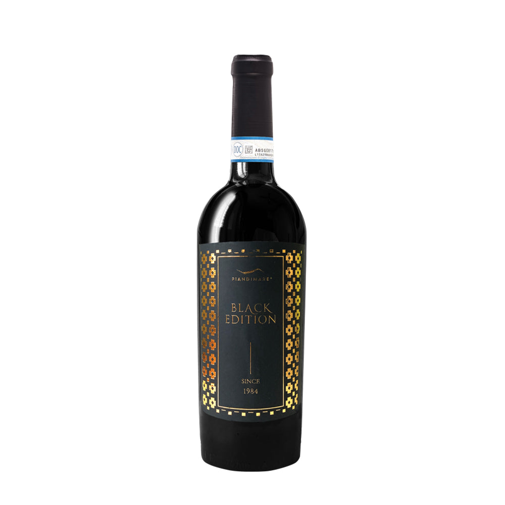 Piandimare Black Edition Montepulciano d'Abruzzo Black Edition wine bottle on a white background.