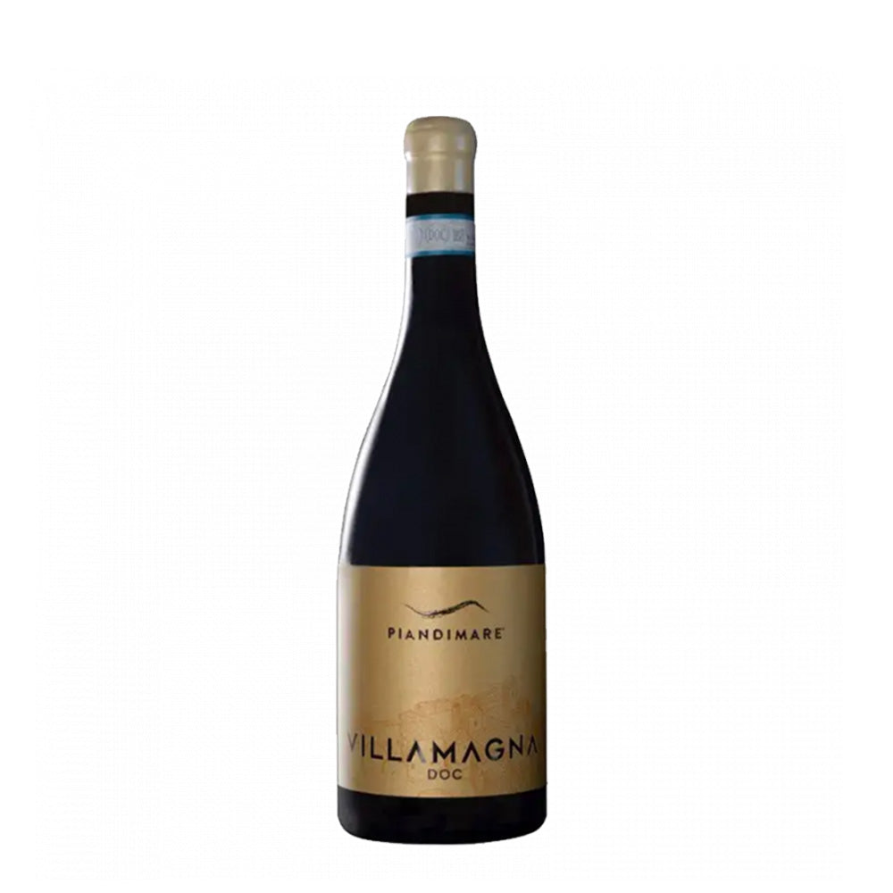 Piandimare VILLAMAGNA Montepulciano d’Abruzzo DOC 2021 Flasche Wein mit goldene Etikett.